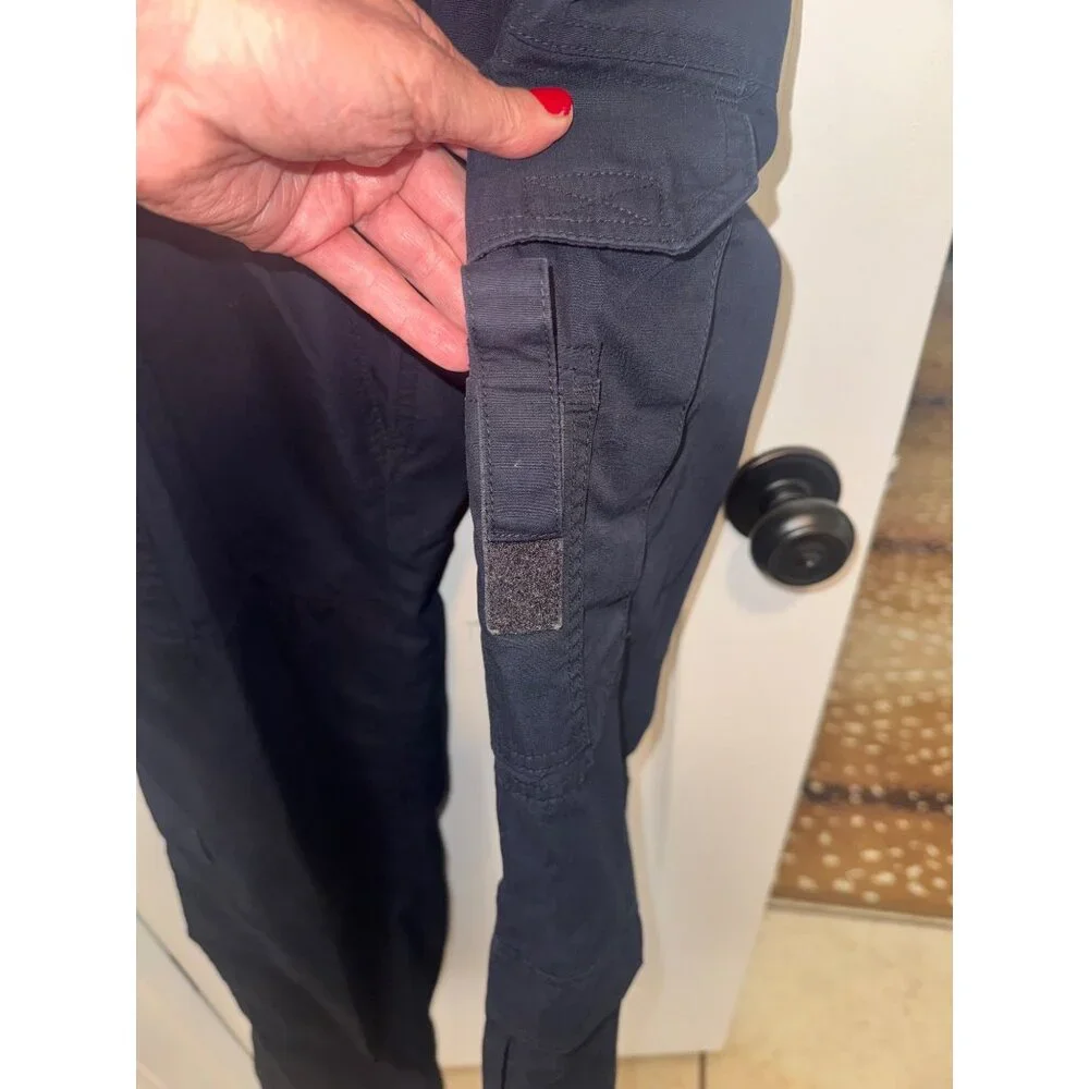 5.11 Tactical Navy Blue Cargo Pants W/ Multiple Pockets Womens/Mens 30X36 Combat